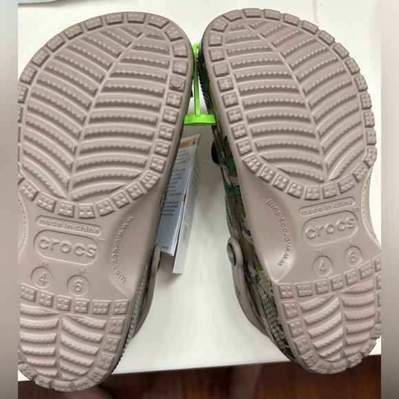 Luke Combs Crocs - Picture 4 of 4